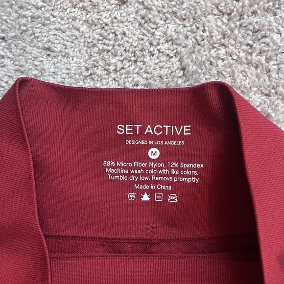 Set Active Set - Picture 2 of 3